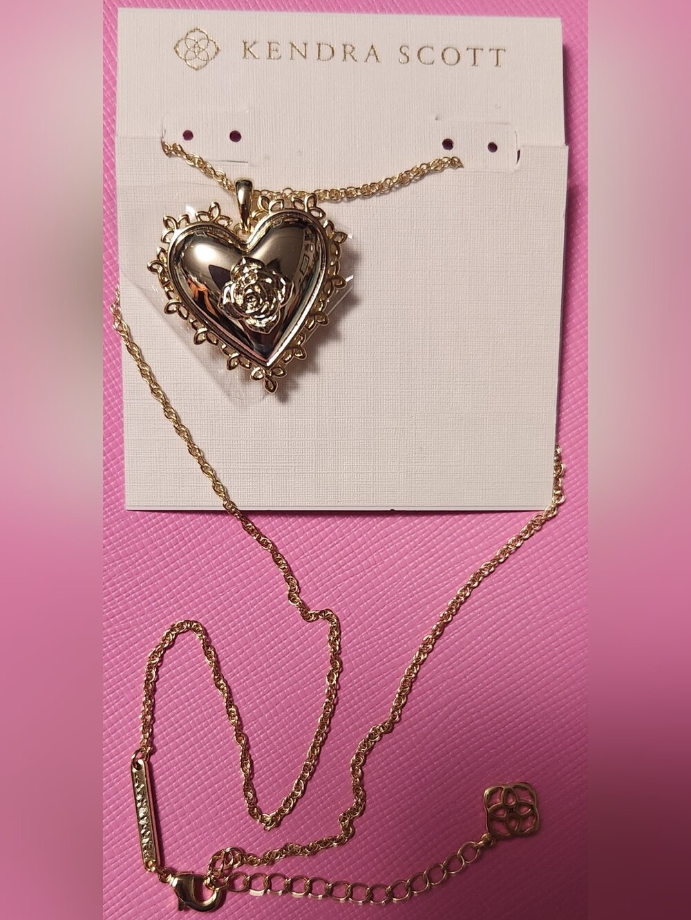 KENDRA SCOTT, HEART WITH ROSE LOCKET NECKLACE, NEW, GOLD TONE